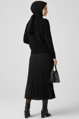 Fiyonk İşlemeli Triko Kazak Siyah - Yılın Fırsatı