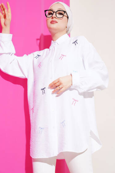 Fiyonk Nakışlı Gömlek Beyaz - Gömlek