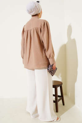 Fiyonk Yaka Müslin Tunik Latte - Tunik
