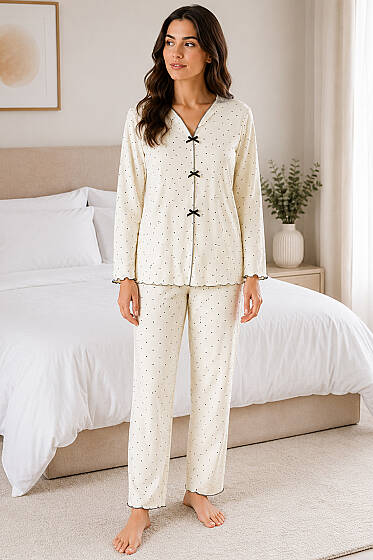 Fiyonklu Desenli Pijama Takımı Asorti 11 - Pijama