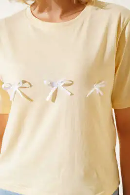 Fiyonklu Kısa T-shirt Sarı - Kadın Giyim Modelleri