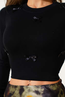 Fiyonklu Uzun Kol Crop Siyah - Yılın Fırsatı