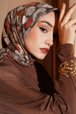 Flamlı Ebruli Desenli Eşarp Kahve 