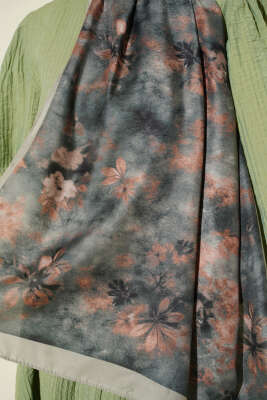 Floral Batik Desen Şal Çağla Yeşili - Yılın Fırsatı