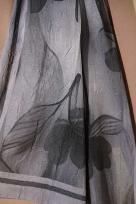 Flowers Desen Bambu Kraş Şal Füme - Başörtüsü