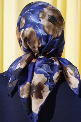 Flowers Desen Demore Eşarp Lacivert - Başörtüsü