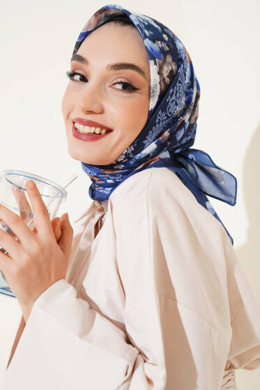 Flowers Desen Eşarp Lacivert - Başörtüsü
