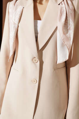 Fular Detaylı Blazer Ceket Bej - Kadın Giyim Modelleri