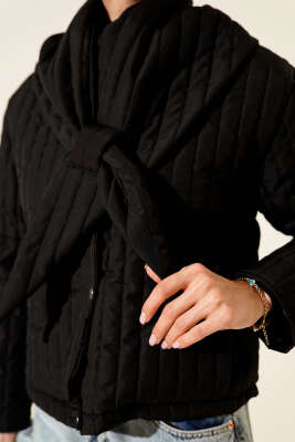 Fular Detaylı Kapitone Kısa Mont Siyah - Kadın Giyim Modelleri