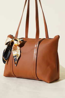 Fular Detaylı Kol Çantası Taba - GÜZEL ÇANTA