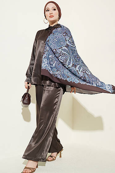 Fular Detaylı Saten İkili Takım Kahve - İkili Takım