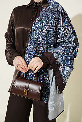 Fular Detaylı Saten İkili Takım Kahve - İkili Takım