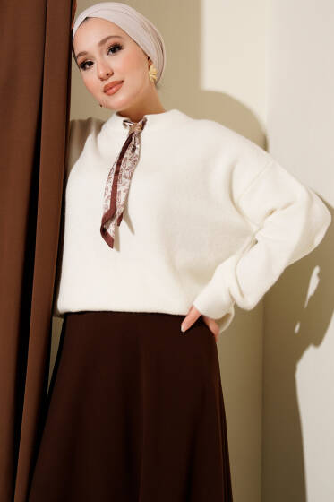 Fular Detaylı Triko Kazak Ekru - Triko Kazak