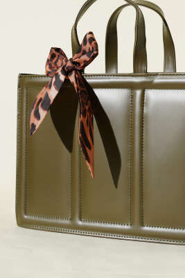 Fularlı Dikdörtgen Çanta Haki - Kol Çantası