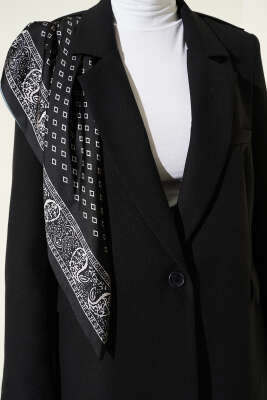Fularlı Düğmeli Blazer Ceket Siyah - Ceket