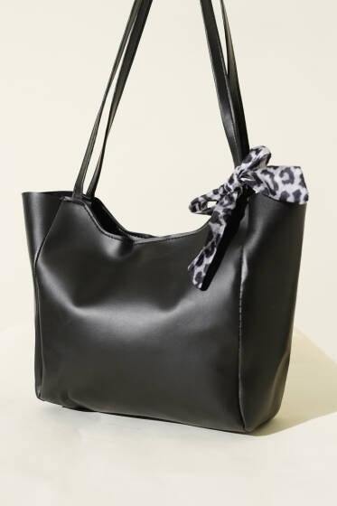 Fularlı Fermuarlı Kol Çanta Siyah - Kol Çantası