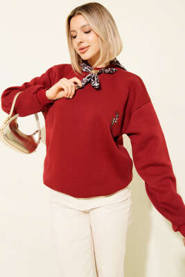 Fularlı Geyik Nakışlı Sweatshirt Bordo - CALİENTE