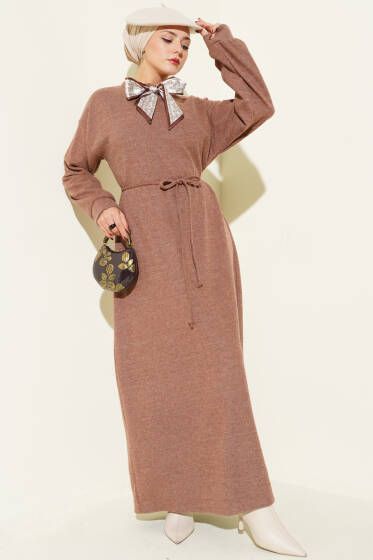 Fularlı İp Bağcık Detaylı Elbise Sütlü Kahve - Elbise