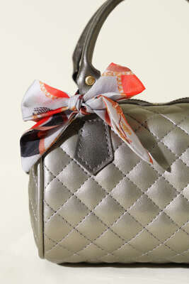 Fularlı Kapitone Mini Kadın El Çantası Platin - Kol Çantası