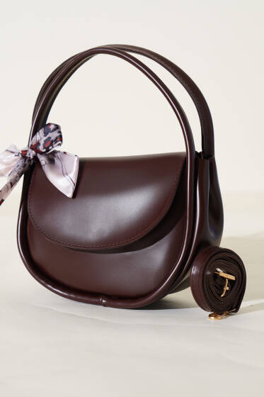 Fularlı Oval Kesim Çanta Kahve - Kol Çantası