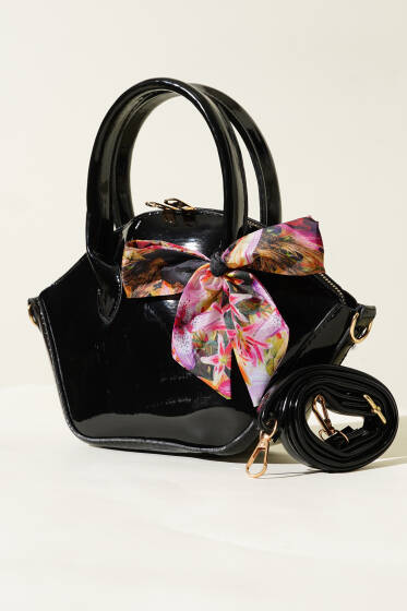 Fularlı Parlak Çanta Siyah - Kol Çantası