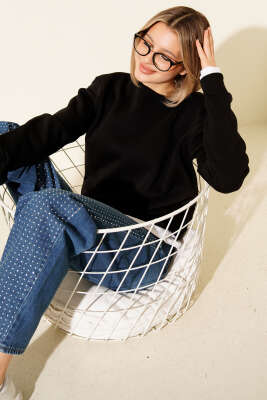 Garnili Bisiklet Yaka Sweatshirt Siyah - DİVON