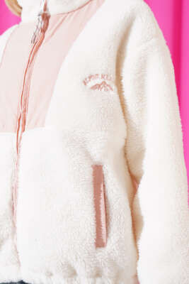 Garnili Fermuarlı Peluş Mont Pudra - Kadın Giyim Modelleri