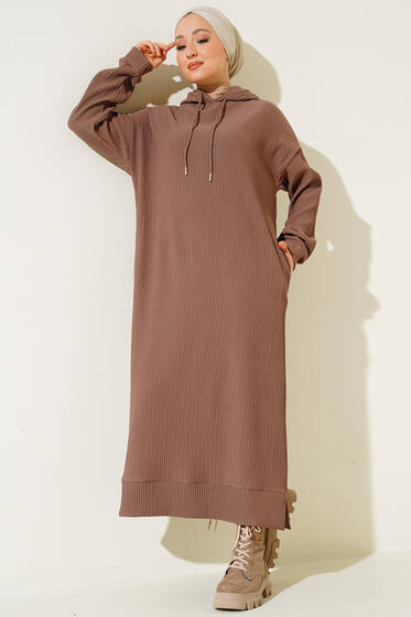  Geniş Fitilli Kapüşonlu Elbise Vizon - Tesettür Elbise