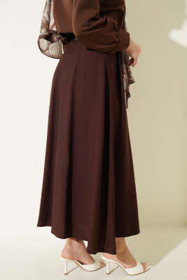 Geniş Kemer Detaylı Pileli Etek Kahve - Etek