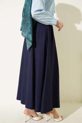 Geniş Kemer Detaylı Pileli Etek Lacivert - Etek