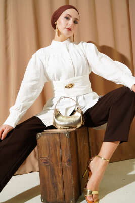 Geniş Kuşaklı Büzgülü Gömlek Ekru - DESTİNA