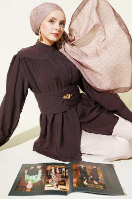 Geniş Kuşaklı Büzgülü Gömlek Kahve - DESTİNA