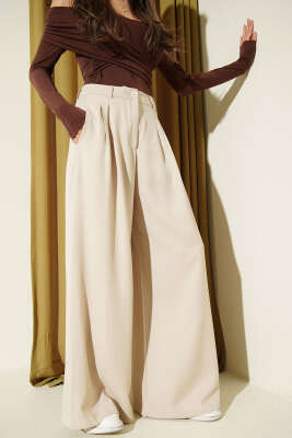 Geniş Paça Pileli Salaş Pantolon Bej - LUSTRİN
