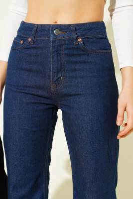 Geniş Paça Yıpratmalı Kot Pantolon Lacivert - Kadın Giyim Modelleri