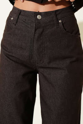 Geniş Paçalı Düğmeli Kot Pantolon Kahve - Kadın Giyim Modelleri