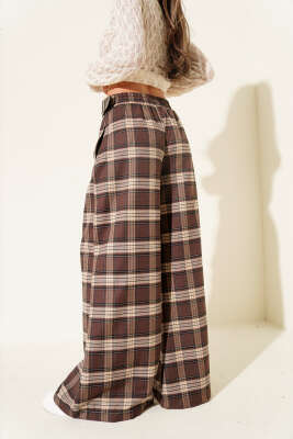 Geniş Paçalı Ekose Desen Pantolon Kahve - Kadın Giyim Modelleri
