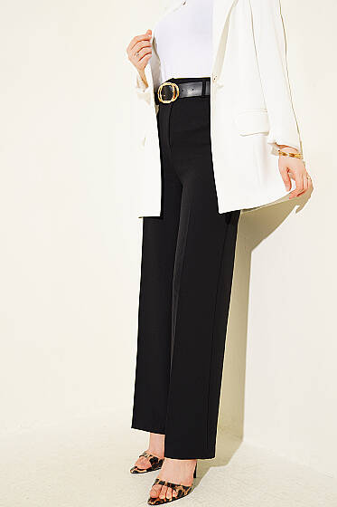 Geniş Paçalı Kemerli Pantolon Siyah - Pantolon