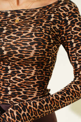Geniş Yaka Uzun Kol Body Leopar - Kadın Giyim Modelleri
