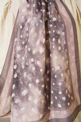 Geyik Desen Lina Şal Vizon - Başörtüsü