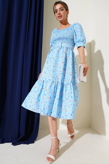 Gipeli Mini Çiçekli Kemerli Midi Elbise Mavi - Kadın Giyim Modelleri