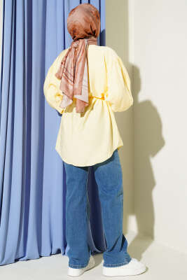 Gizli Düğmeli Balon Kol İp Kuşaklı Gömlek Sarı - Gömlek