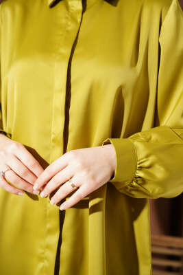 Gizli Düğmeli Basic Saten Gömlek Yağ Yeşili - Gömlek