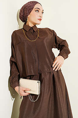 Gizli Düğmeli Bluzlu Etekli İkili Takım Kahve - İkili Takım