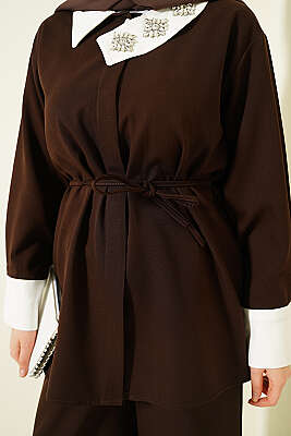 Gizli Düğmeli Yakası Taşlı İkili Takım Kahve - İkili Takım