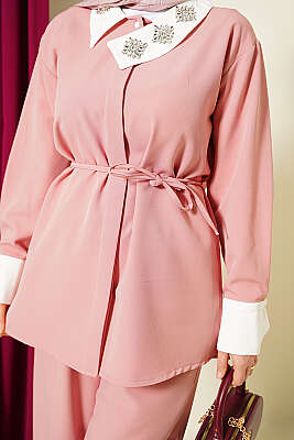 Gizli Düğmeli Yakası Taşlı İkili Takım Pudra - İkili Takım