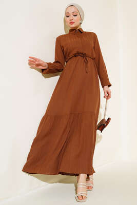 Gizli Yarım Düğmeli Elbise Kahve 