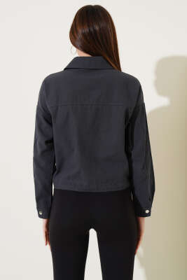 Göğüs Cepli Çıtçıtlı Gabardin Ceket Füme - Kadın Giyim Modelleri