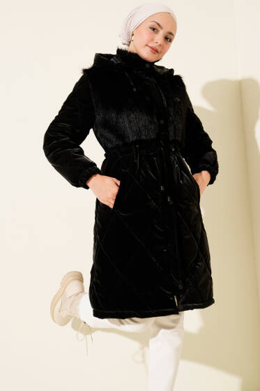 Göğüs Kürklü Kapüşonlu Kapitone Mont Siyah - Mont
