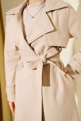 Göğüs Parça Detaylı Kaşe Kaban Bej - Kaban