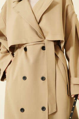 Göğüs Pelerinli Apoletli Uzun Trençkot Karamel - Bayram Kombinleri